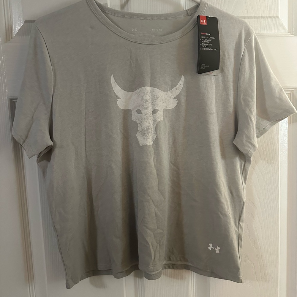 Under Armour Light Gray Tee with Bull Graphic